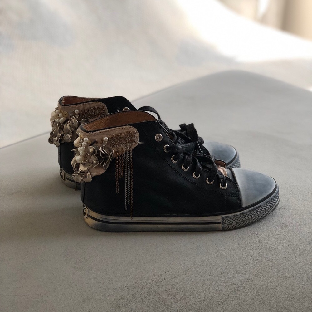 Black Dioniso women black high tops sneakers